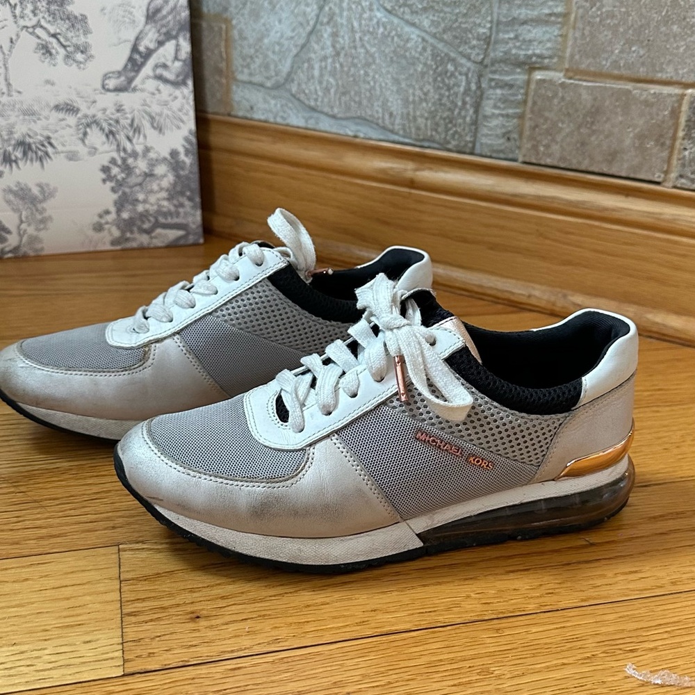 Michael Kors Women's Cream Sneakers.  Size 11